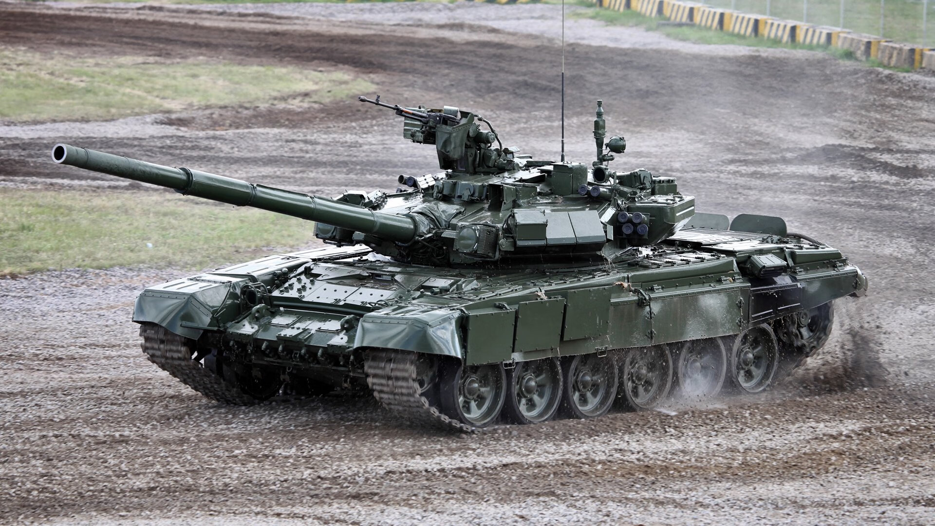 英超球队基于多维数据监测制定赛季训练负荷计划，英超球员体能