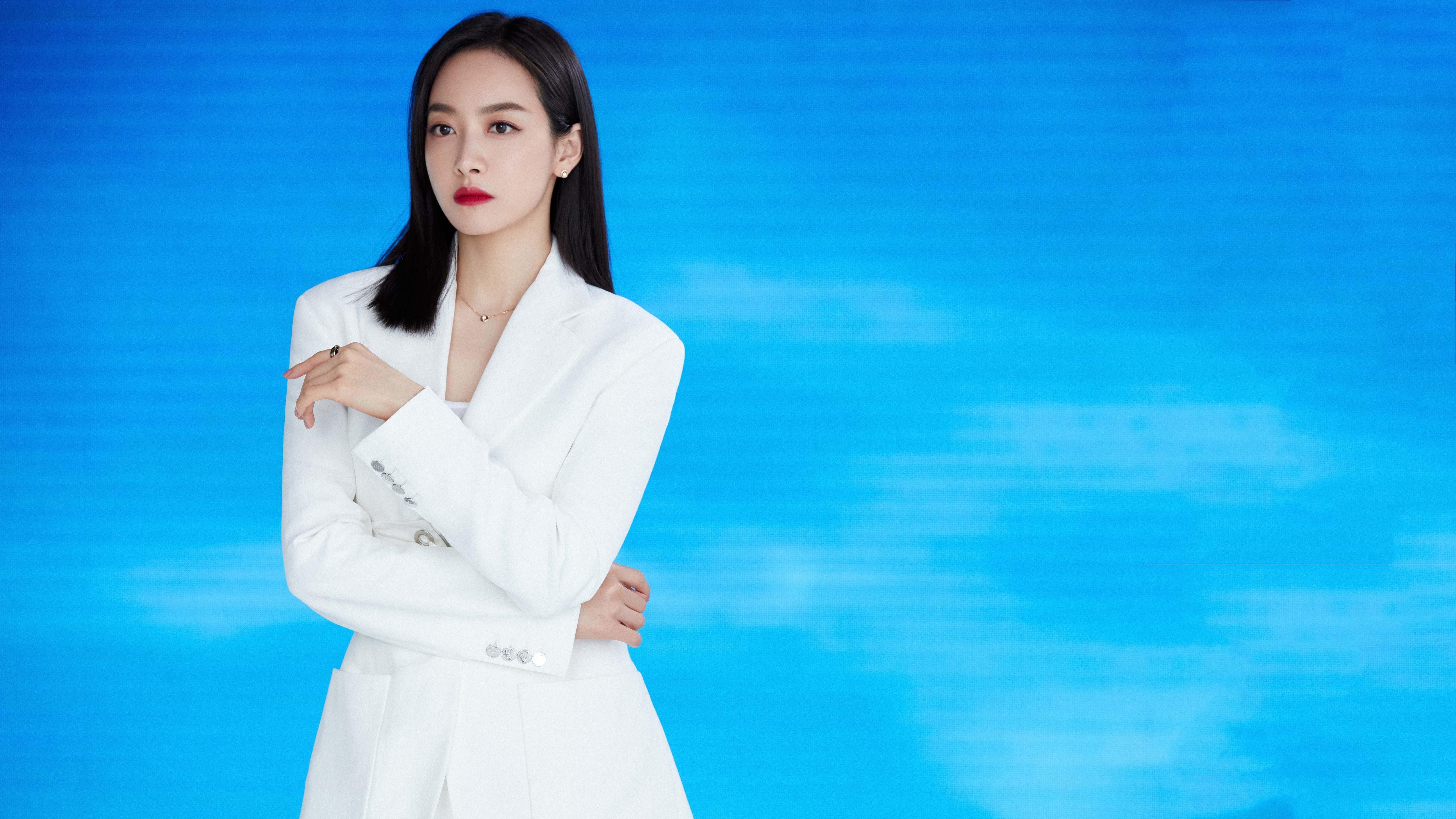 划水深度对蝶泳速度的影响，蝶泳s型划水好还是i