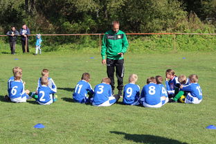 爱游戏综合娱乐-骑士教练吹嘘球队战术纪律良好，骑士队的教练