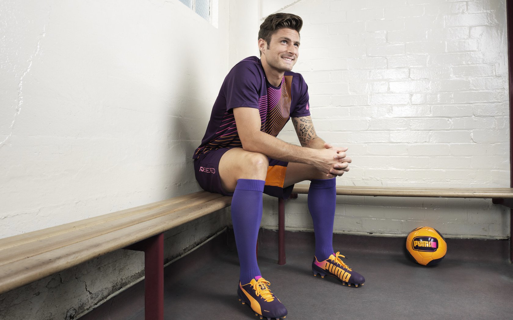 英超焦点：曼城主场战平阿森纳，榜首位置陷入胶着，曼城对阿森纳战绩